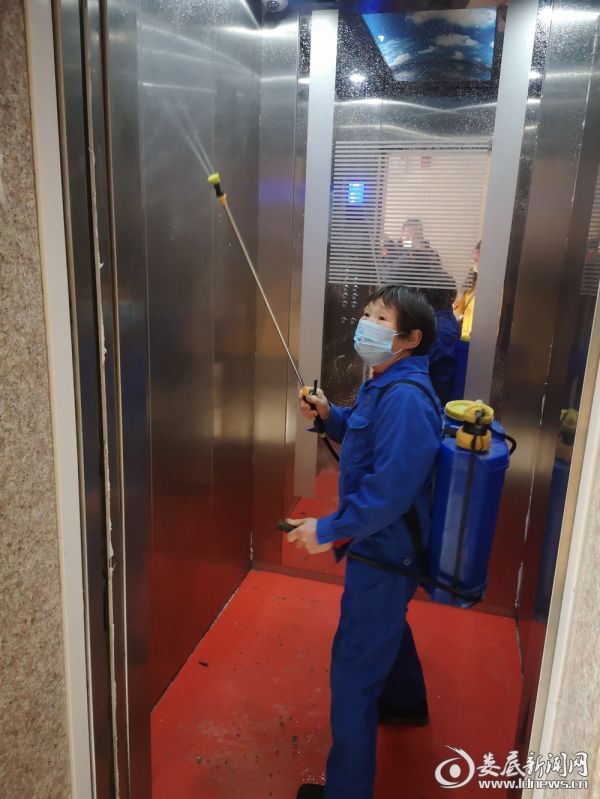防控疫情，婁底市住房保障服務中心在行動 全面開展消毒服務，筑牢安全防線